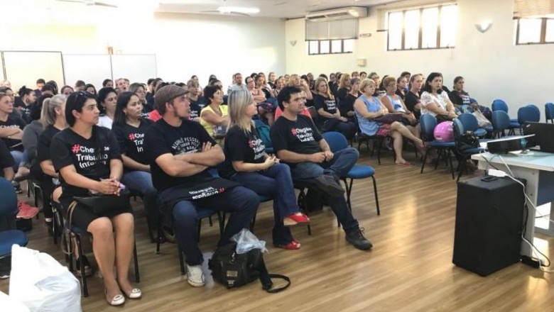 Pedagogos da rede municipal de ensino recebem capacitação para evitar o trabalho infantil