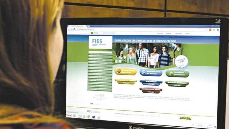 Prazo de renovação do Fies é adiado para 25 de maio