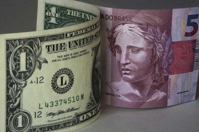 Dólar continua em alta e chega a R$ 3,66