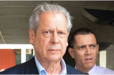 José Dirceu tem até 17h para se entregar à Polícia Federal