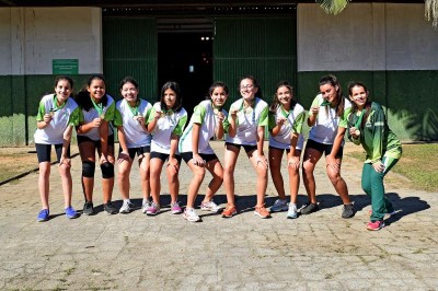 Colégio de Paranaguá garante participação na fase macrorregional no handebol