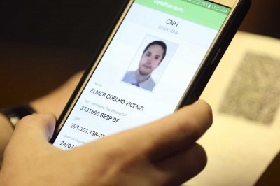 CNH Digital entra em vigor em menos de 30 dias; saiba como tirá-la