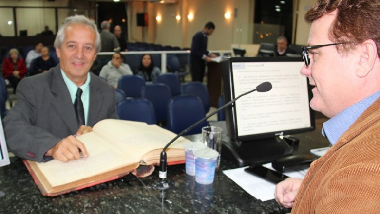 Ademir Miranda 'Sardinha' assume no lugar do Vereador Tucano