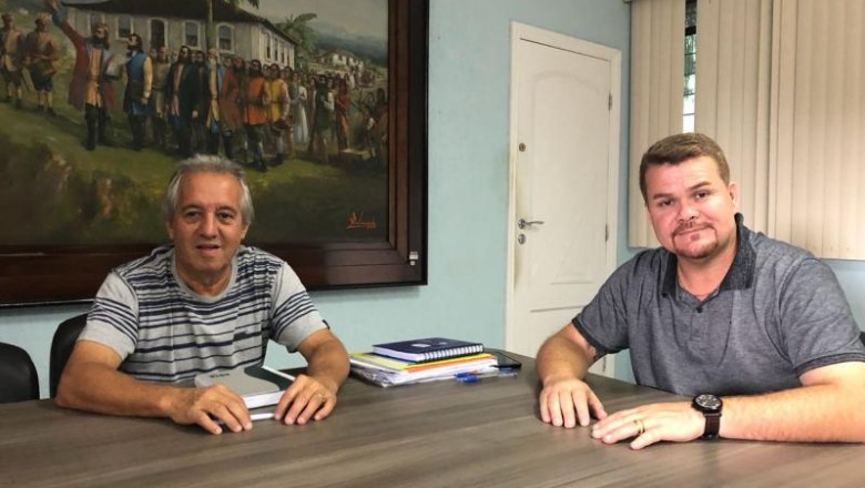 Prefeito recebe visita do vereador Sardinha