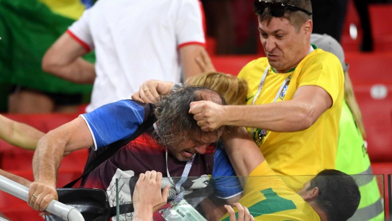 Brasileiros e s&eacute;rvios brigam nas arquibancadas ap&oacute;s jogo; fotos!