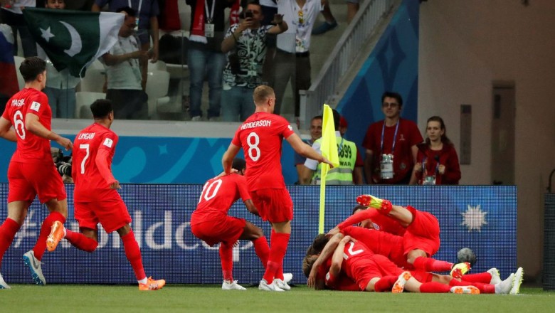 Tr&ecirc;s pa&iacute;ses brigam pelas duas &uacute;ltimas vagas nas oitavas de final