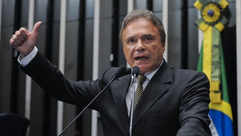 Reequilíbrio das contas públicas é a prioridade, diz Alvaro Dias