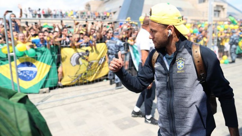 Sele&ccedil;&atilde;o Brasileira j&aacute; est&aacute; em Kazan para o jogo contra a B&eacute;lgica