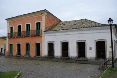 Exposição artística na Casa Monsenhor Celso em Paranaguá 