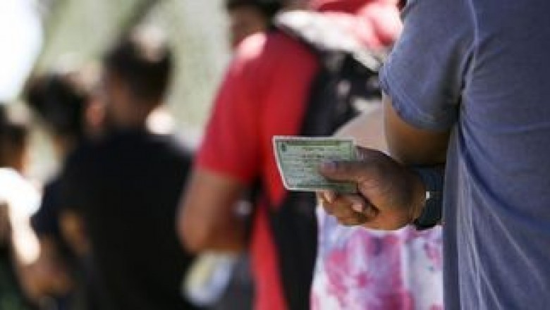 Justiça Eleitoral abre habilitação para voto em trânsito