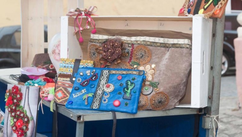 Sábado é dia de Feirinha no Largo em Paranaguá 