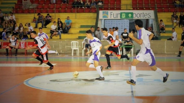 Campeonato Municipal de Futsal de Paranaguá chega a reta final da primeira fase