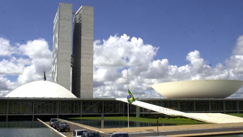 Congresso terá novo intervalo de duas semanas com corredores vazios