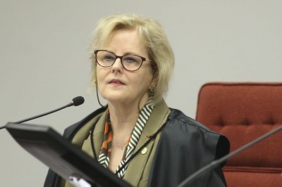 Rosa Weber toma posse na presidência do TSE