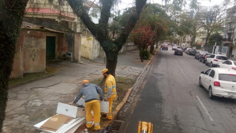Equipe do Meio Ambiente realiza serviços de roçada e limpeza geral na Ilha dos Valadares