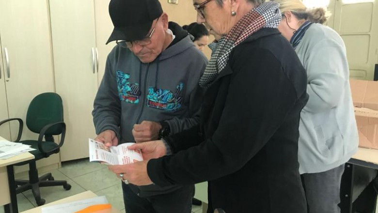 Funcionários da Prefeitura começam a receber cartão-alimentação