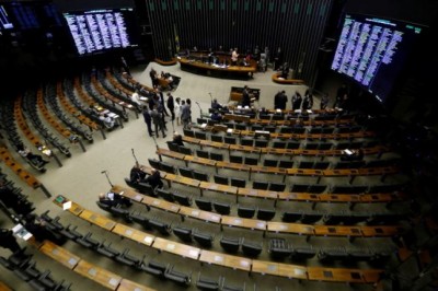 Taxa de renovação da Câmara dos Deputados foi a maior em 20 anos