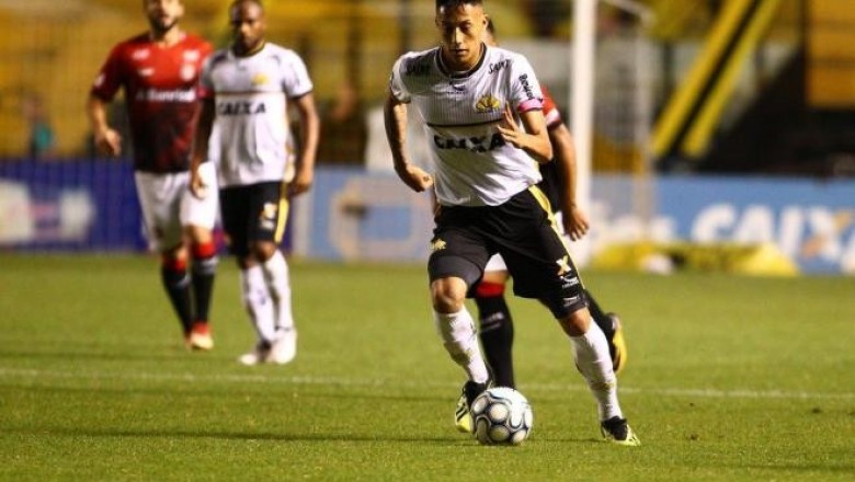 Gabriel Honório é destaque no Criciúma 