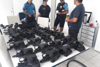 Guarda Civil Municipal de Paranaguá recebe doação de equipamentos