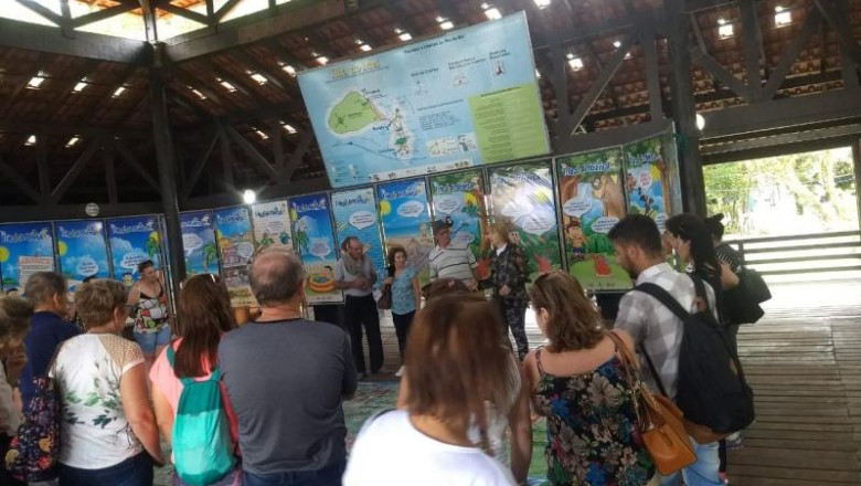 Equipe da Semma faz palestras ambientais na Ilha do Mel