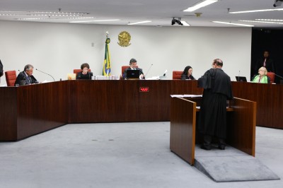 STF suspende ações sobre adicional a aposentados