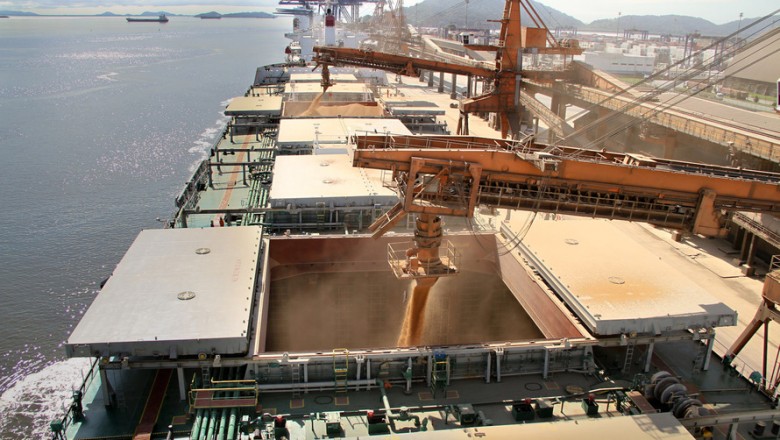 Superavit comercial com países do Brics cresce 625% na década