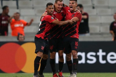 Rodada da Libertadores teve 3 jogos; Athletico venceu a primeira