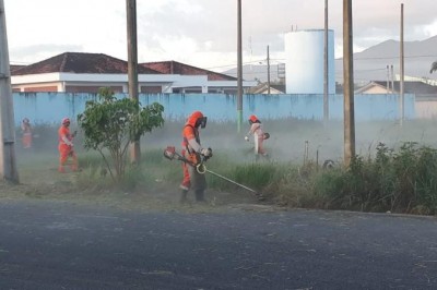 PARANAGUÁ : Bairro Porto Seguro recebe mutirão de limpeza