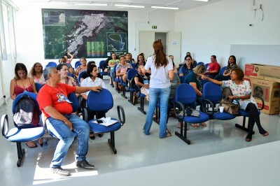 Secretaria de Saúde de Paranaguá inicia curso para cuidadores de idosos de asilos locais