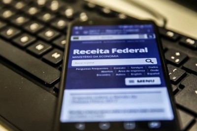 Contribuintes têm último final de semana para fazer declaração do IR