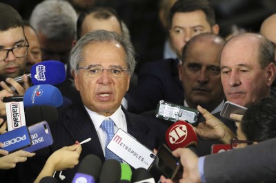 Governo anunciará novos bloqueios no Orçamento na quarta