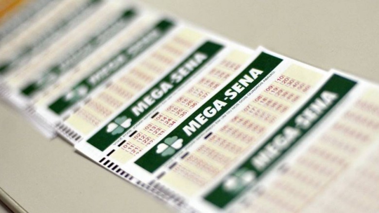 Mega-Sena acumula e pode pagar R$ 48 milhões