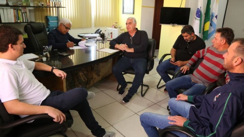 Prefeitura de Pontal do Paraná e secretaria de Estado de Esporte assinam termo de adesão aos Jogos da Natureza