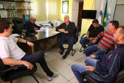 Prefeitura de Pontal do Paraná e secretaria de Estado de Esporte assinam termo de adesão aos Jogos da Natureza