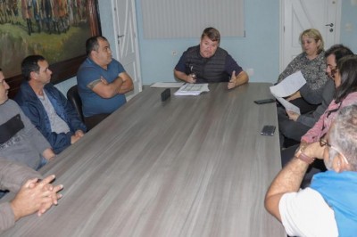 Comissão de moradores discute avanços para a Ilha dos Valadares