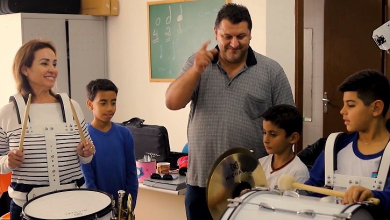 Banda Mirim de Paranaguá recebe novos instrumentos musicais