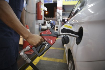 ANP diz que está atenta a cobranças abusivas de combustíveis