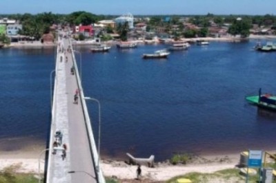 MANUTENÇÃO PROGRAMADA SEGUNDA-FEIRA 07: Travessia de balsa para a Ilha dos Valadares ficará paralisada por aproximadamente uma hora para manutenção