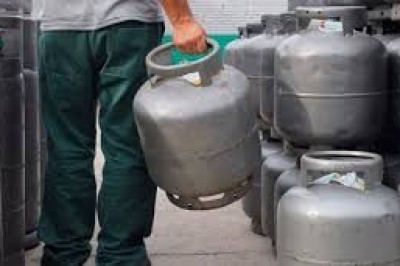 Petrobras vai aumentar preço do gás de cozinha e para a indústria