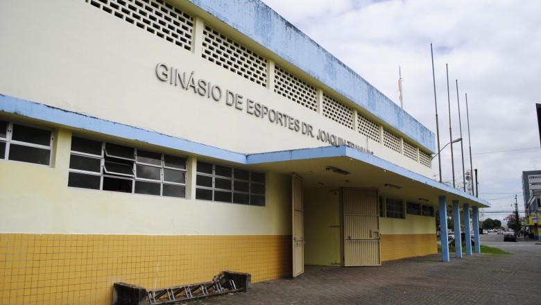 Juramento &agrave; Bandeira acontecer&aacute; no Gin&aacute;sio Joaquim Tramujas em Paranagu&aacute; 