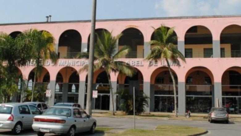 PARANAGUÁ: Mercados municipais têm horários diferenciados no feriado desta sexta-feira, 15