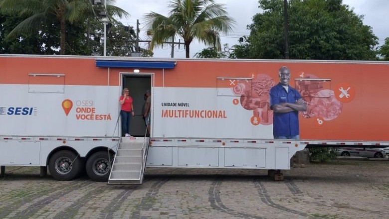 Carreta do Conhecimento chega a Paranaguá