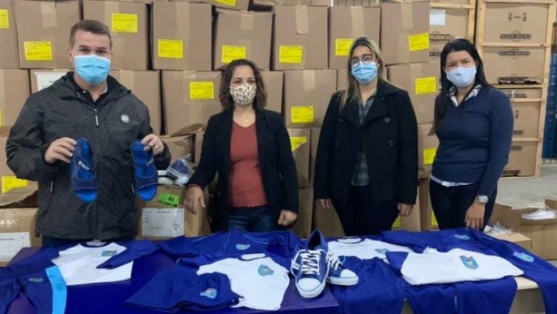 EDUCAÇÃO: Prefeitura de Paranaguá adquire uniformes escolares para todos os alunos da rede municipal de ensino