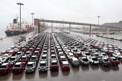 Porto de Paranaguá retoma exportação de automóveis