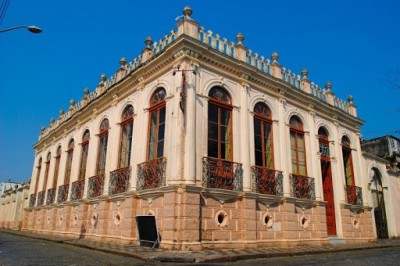 Covid-19: Oficinas culturais estão sendo ministradas pelas redes sociais devido a pandemia