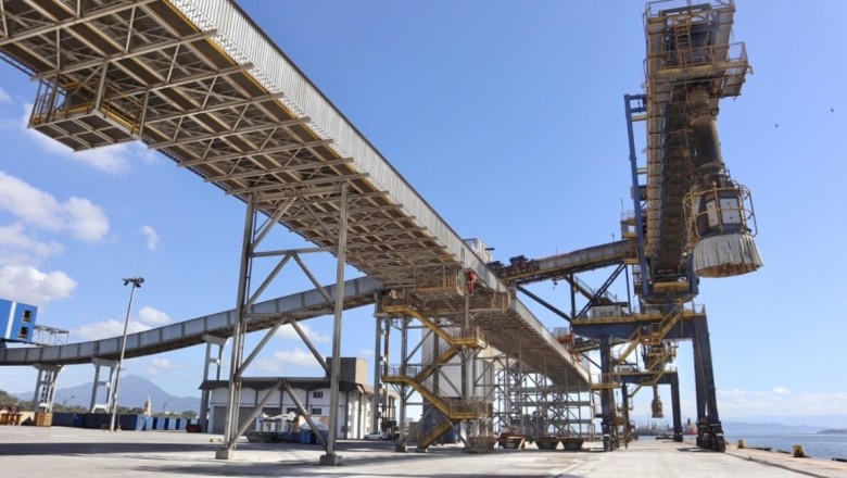 Ampliação do cais aumenta a capacidade do Porto de Paranaguá