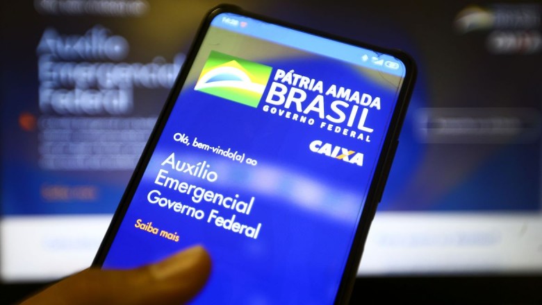 Caixa libera o aux&iacute;lio emergencial para nascidos em abril