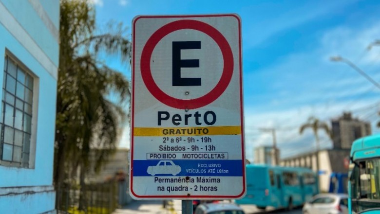 PARANAGUÁ: Cobrança do cartão PERTO chega ao fim, mas fiscalização do estacionamento rotativo continua