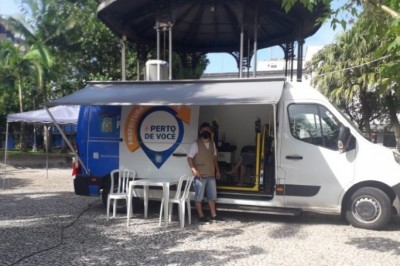 População pode retirar o Cartão SUS em ponto itinerante na Praça Fernando Amaro