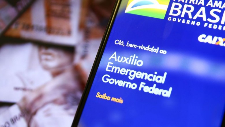 Mais de 22 mil pessoas recebem hoje parcelas do auxílio emergencial